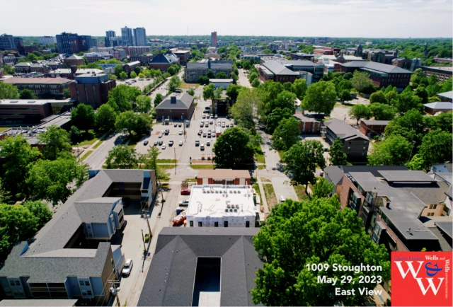 1009 W Stoughton, Urbana, IL 61801 1