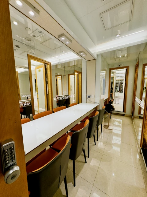 Sheung Wan Zijin Court Boutique Apartment 2