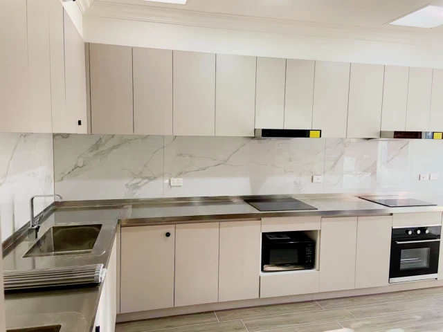 Nicholson Street Quality Apartment 1
