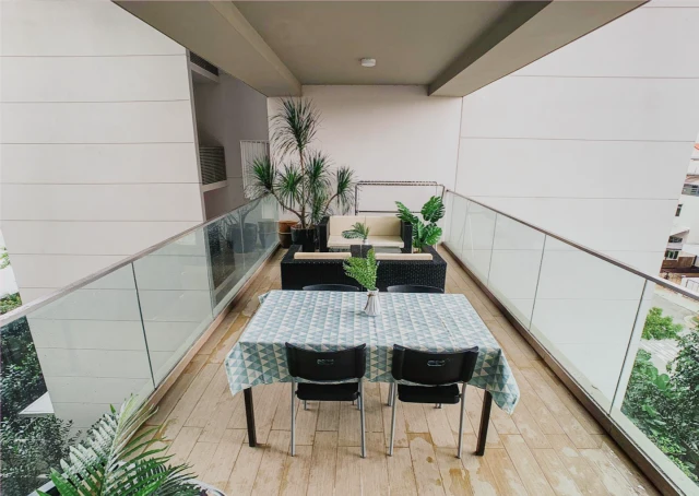 Sennett Residences - HM 3