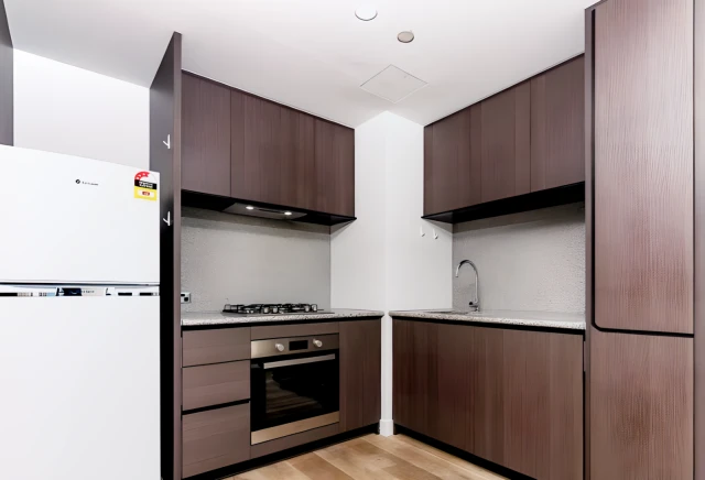 160 VICTORIA STREET 4