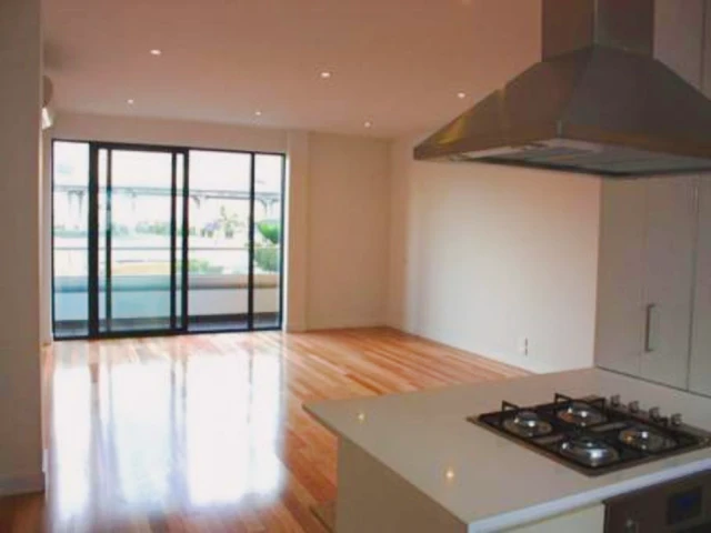 20 Wattle Road, Docklands 2