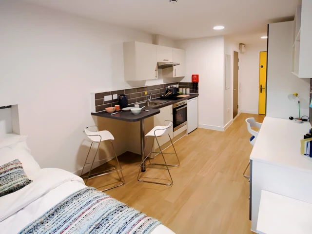 uhomes.com | Student Accommodation, Housing, Flats, Apartments for Rent