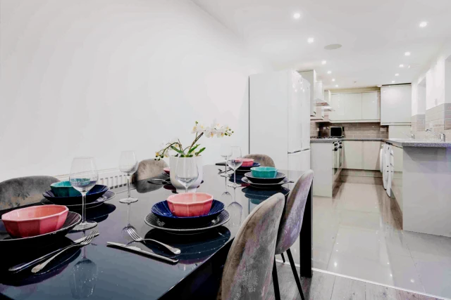 86 Langton Road, L15 2