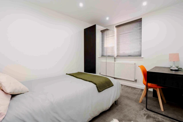 23 Tabley Road, L15 3