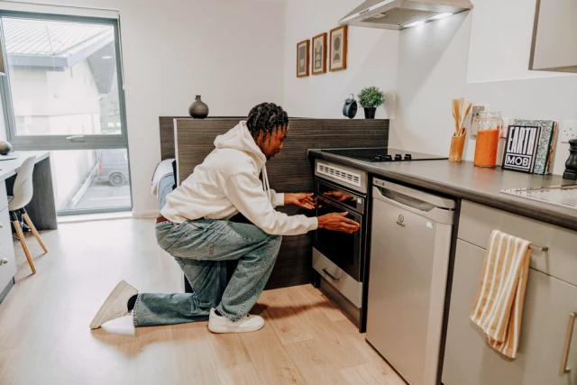 uhomes.com | Student Accommodation, Housing, Flats, Apartments for Rent