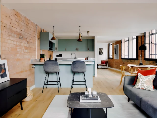 Mary Ann Street 20024# 2