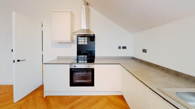 Derby Road , LE11 5HL 4