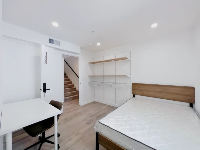 1366 West 35th St 1