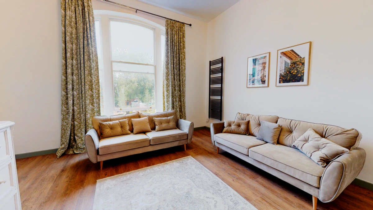 Flat 8 , Princes Road , L8 1TH 0