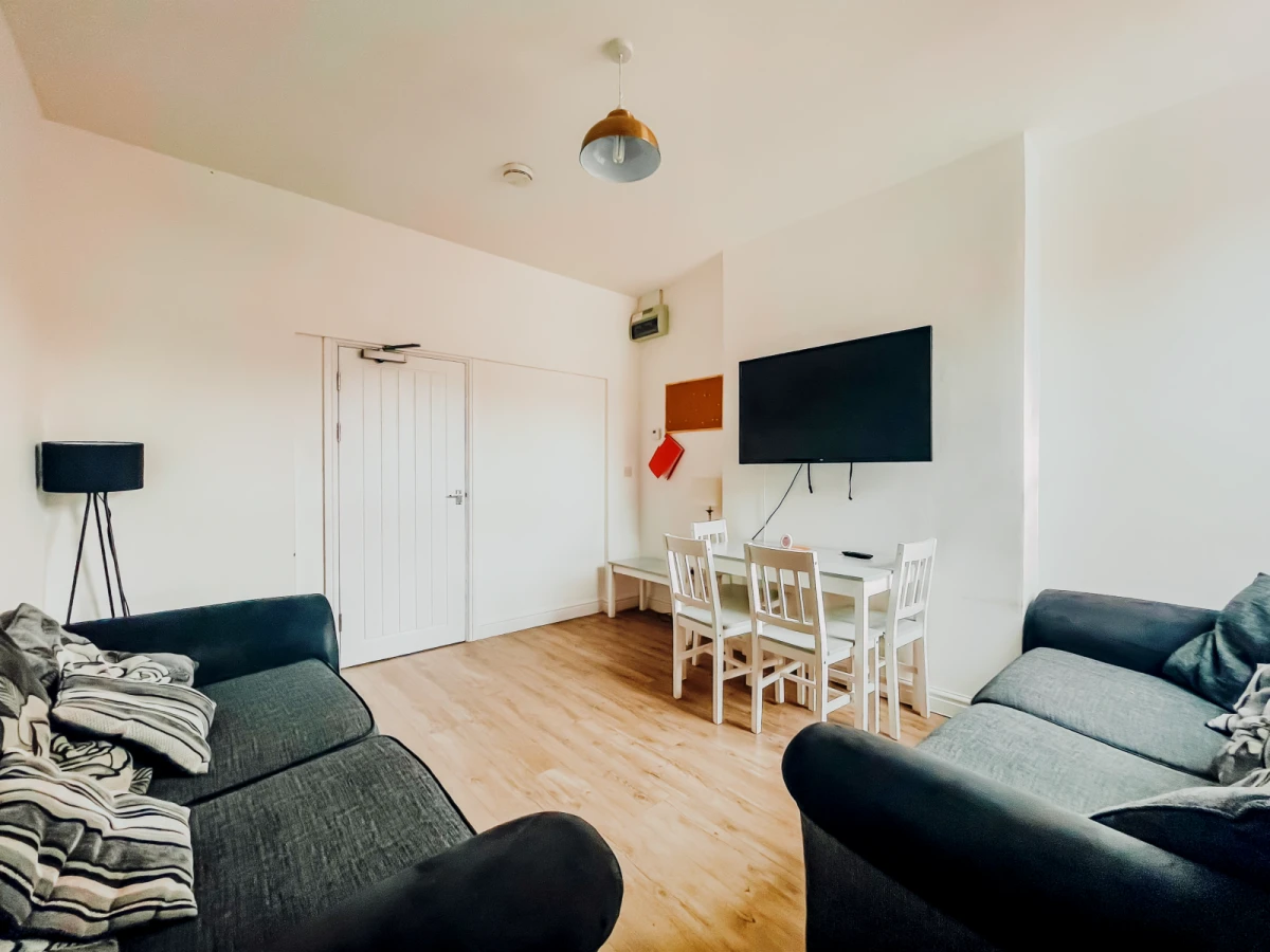 Newland Street West, LN1 1QD 0