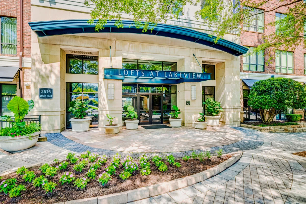 Lofts at Lakeview Apartments 0