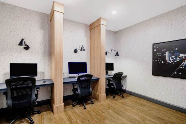 StateHouse Varsity - Columbus student accommodation - PC Room