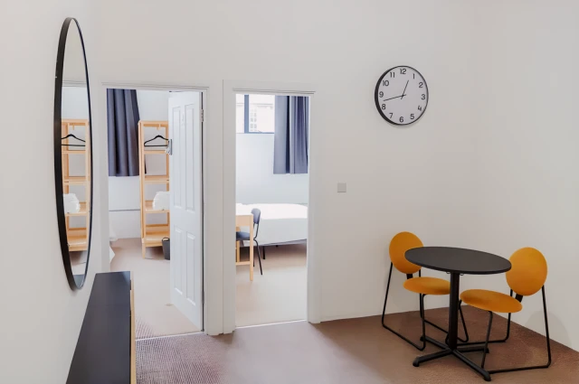 flat b, 708 High Road, London N12 9QL, UK, N12 9QL 2