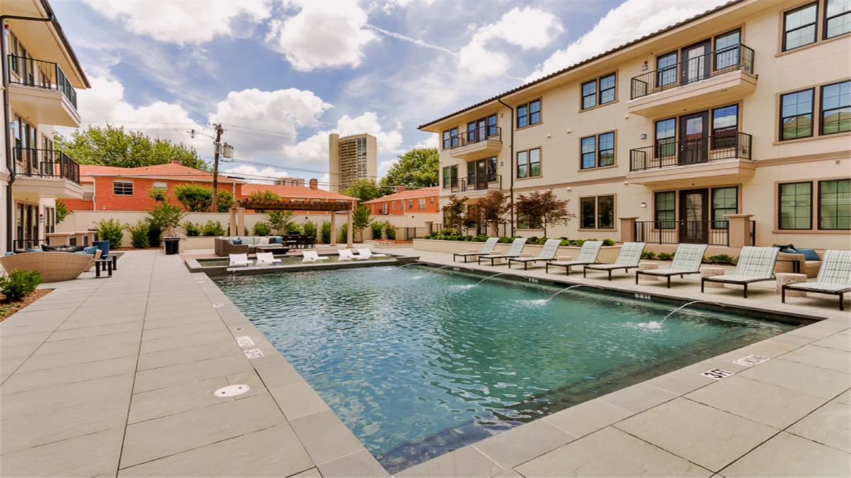 The Laurel Preston Hollow 0