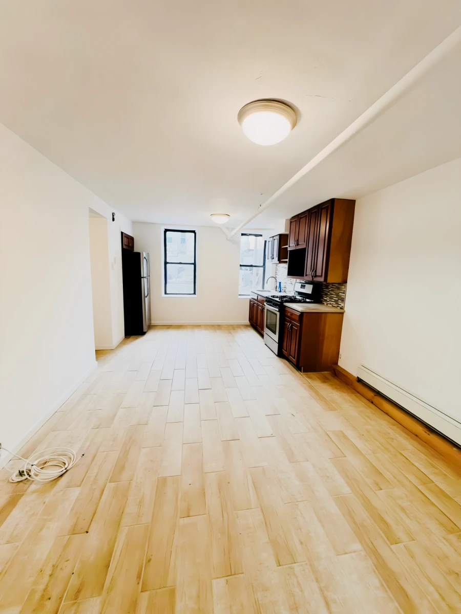 32-75 36th Street - New York student accommodation