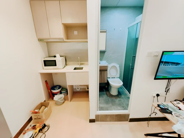 Studio Apartment, 22 Ho Man Tin Street 3