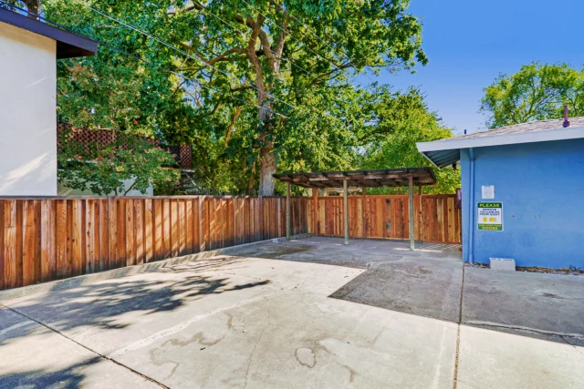 828 D Street 2
