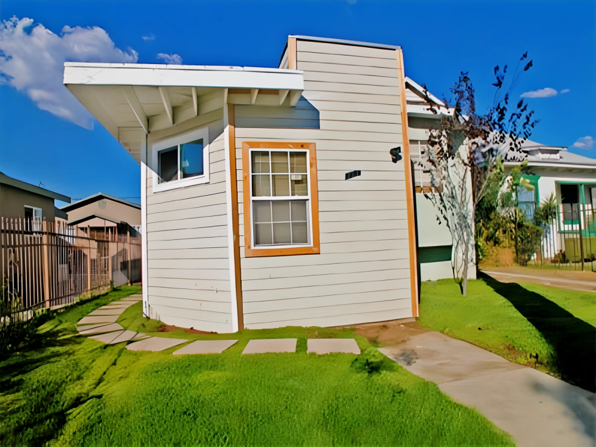 1293 W. 36th St. 0