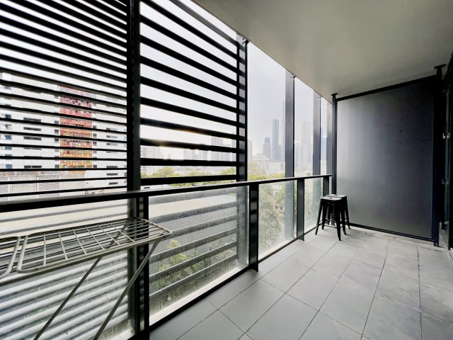 409/39 Coventry Street 4