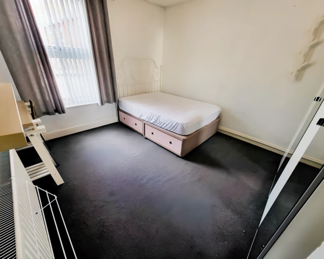 Burley Lodge Road 22477# 2