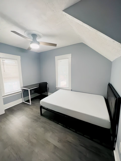 216 Bassett St - Syracuse student accommodation - 3 Bed 2 Bath Apartment 2