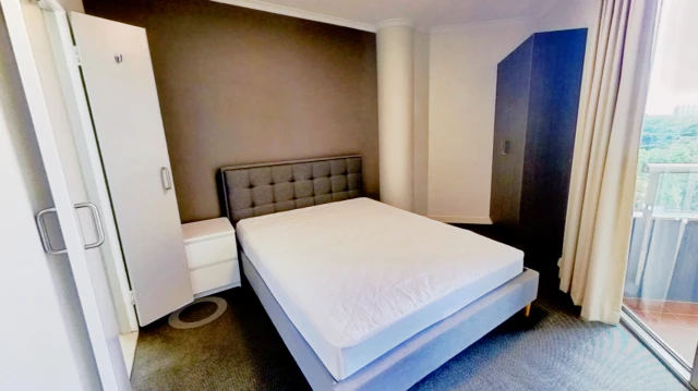 1003/333 Exhibition St 1