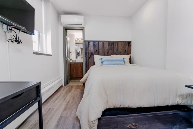 61 Parent Avenue 4
