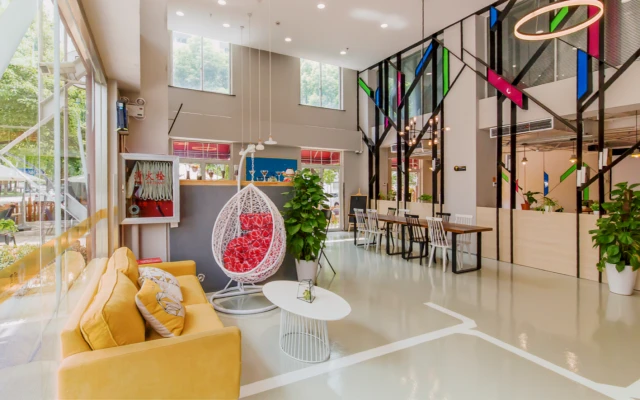 Zhangjiang Keyuan Road Store - Shanghai Student Accommodation | uhomes.com