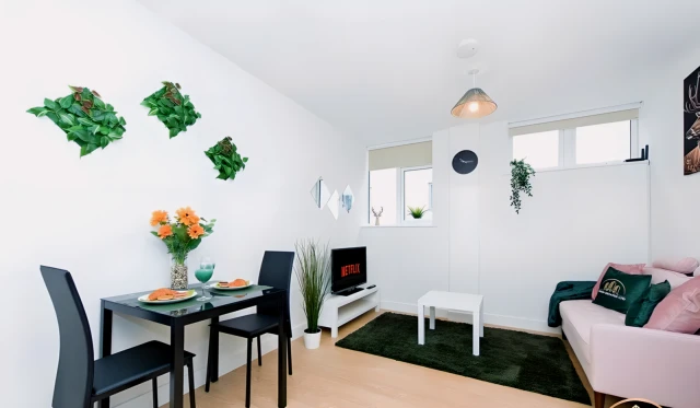 Persephone Apartment - The Goddess of Town 2