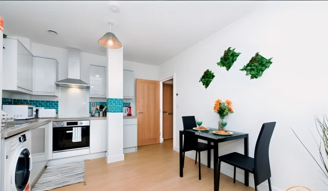 Persephone Apartment - The Goddess of Town 3