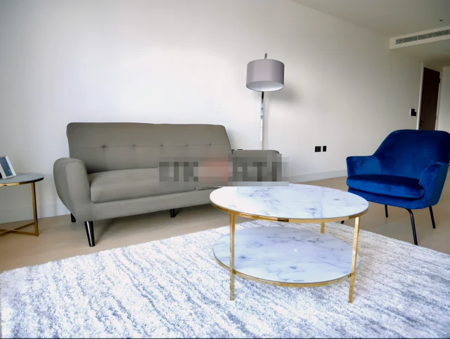 UM-White City Living 5 4