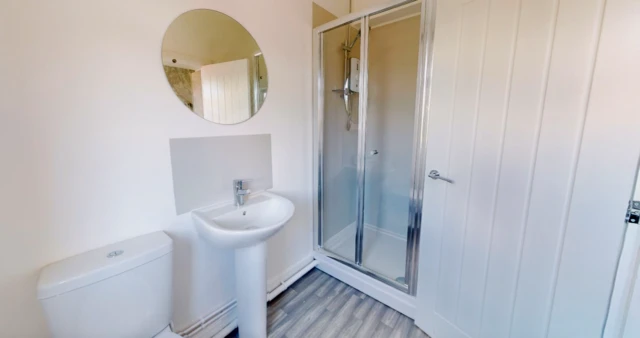 Room 1 , 1 Outwoods Avenue, LE11 3LP 3