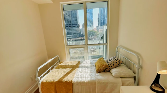 Liwinco - Yorkville (88 Cumberland St) 2