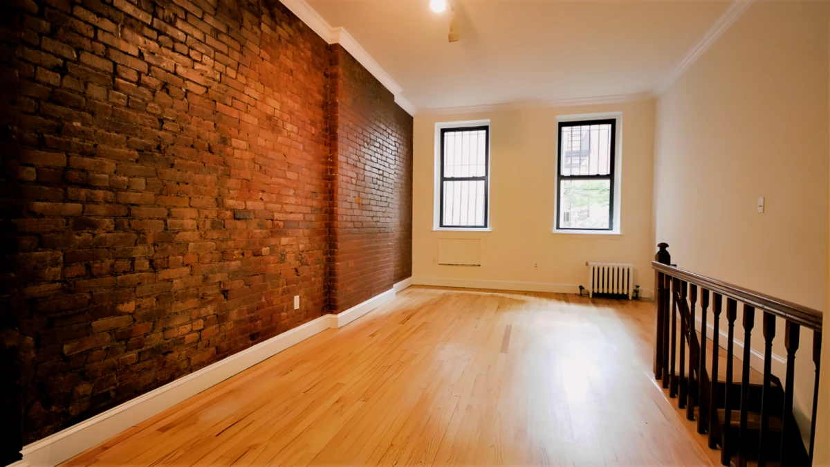 906 Amsterdam Avenue 0