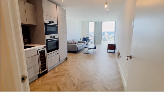 Elizabeth Tower 1