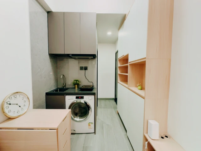 Jordan | Battery Street Apartments 3