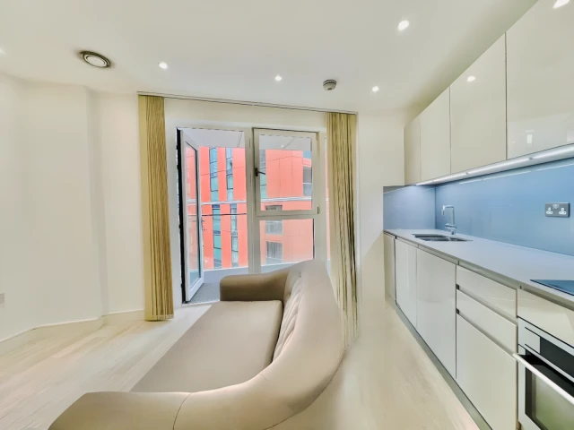 Brent House, Wandsworth Road, London 2