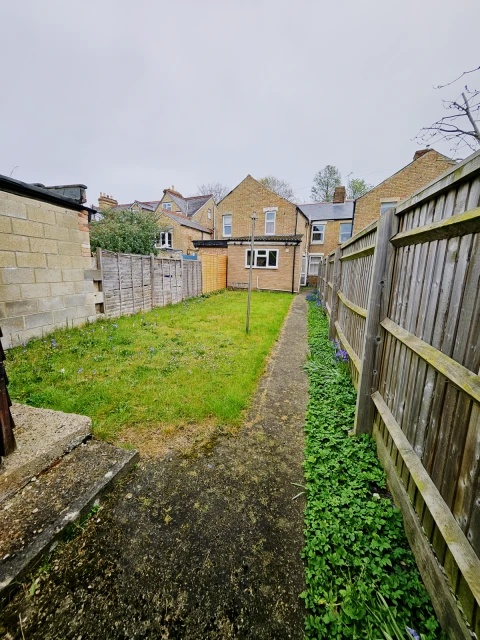 250 Abingdon Rd, Oxford, OX1 4SP 1