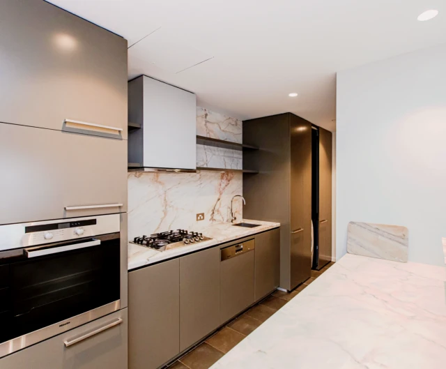 21 Marcus Clarke St 4