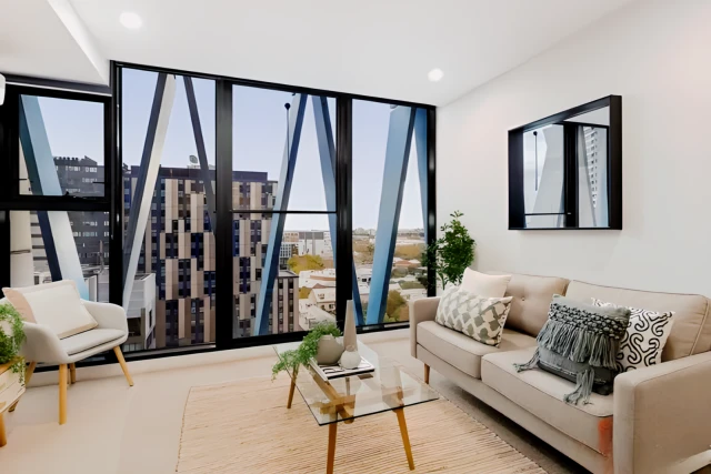 28 Bouverie Street 4