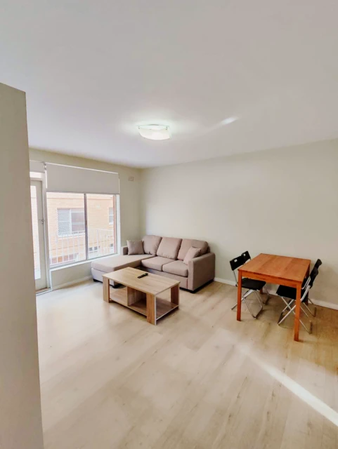 28 Addison St 3