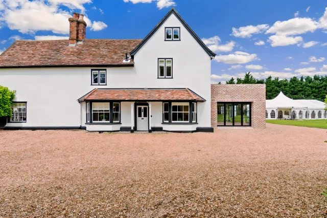 The Manor at Minstrel Court 2