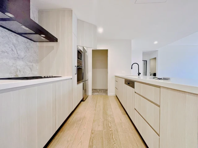 6 Elger St 4