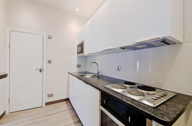 Penywern Road, Earls Court 1