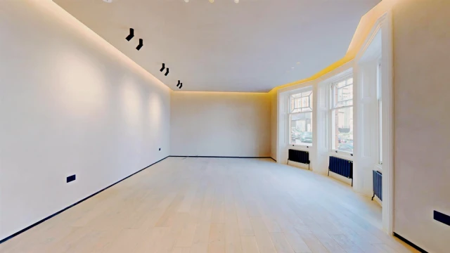 Wynnstay Gardens, Kensington 1
