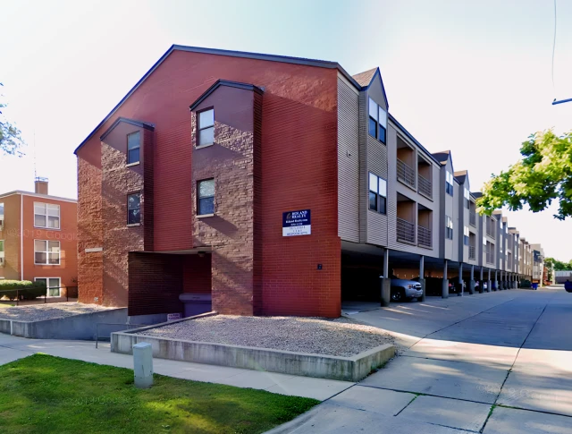 903 S. First Champaign 1