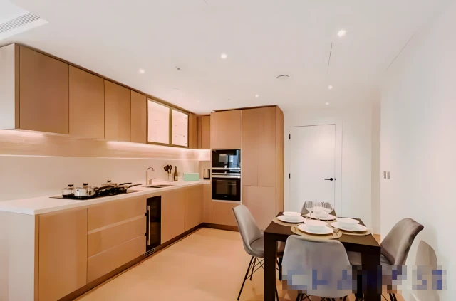 CM-Chartwell House 2