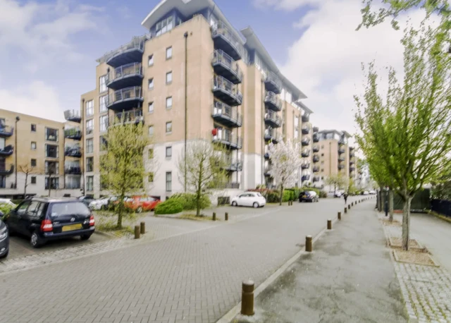 LH-Thistley Court 1