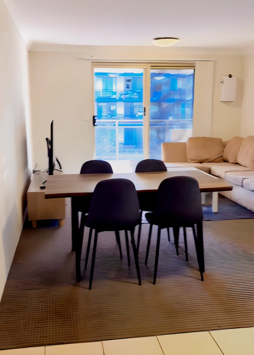 398 Anzac Parade - alloggio per studenti a Sydney - 3 bed 2 baths
